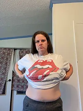 Snapshot of velvetta_ chatting on December 24, 3:58 pm velvetta online show from December 24, 3:58 pm