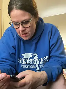 Snapshot of velvetta_ chatting on January 19, 2:59 pm velvetta online show from January 19, 2:59 pm