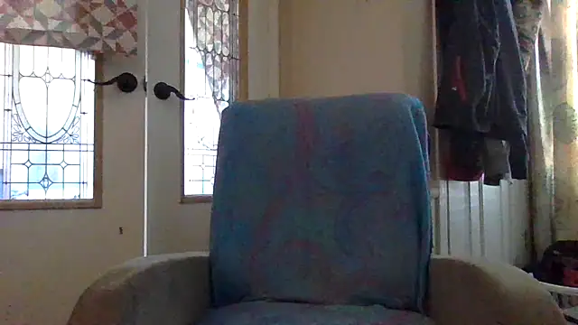 Snapshot of velvetta_ chatting on October 9, 5:55 pm velvetta online show from October 9, 5:55 pm