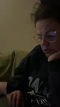 Snapshot of velvetta_ chatting on November 4, 6:56 am velvetta online show from November 4, 6:56 am