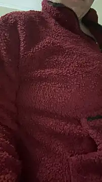 Snapshot of velvetta_ chatting on November 8, 6:24 am velvetta online show from November 8, 6:24 am