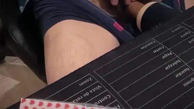 nicolaaaaas online show from October 26, 3:29 pm