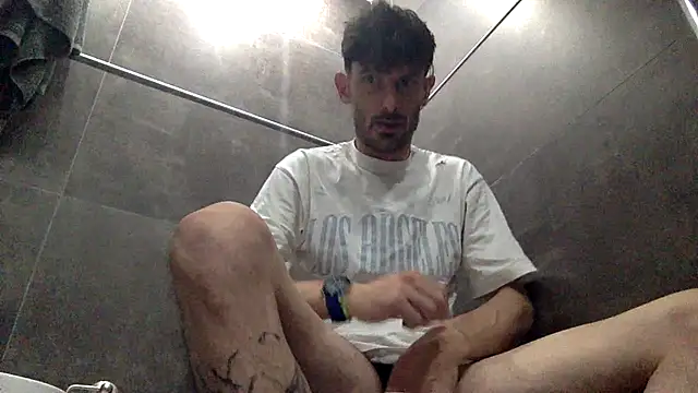 nicolaaaaas online show from April 13, 5:02 am