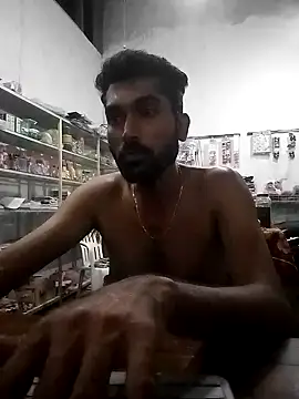 Snapshot of Heman100492 chatting on February 15, 6:55 pm Heman100492 online show from February 15, 6:55 pm