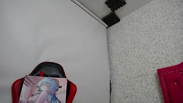 luly pink online show from December 19, 4:08 am