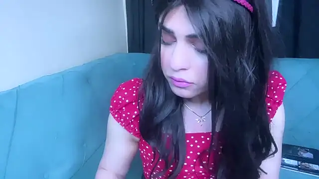 Snapshot of Arab_tgirl chatting on February 20, 9:20 pm Arab tgirl online show from February 20, 9:20 pm