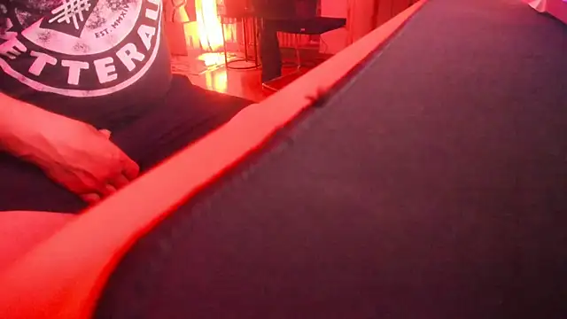 soulfuck92 online show from April 8, 4:45 am