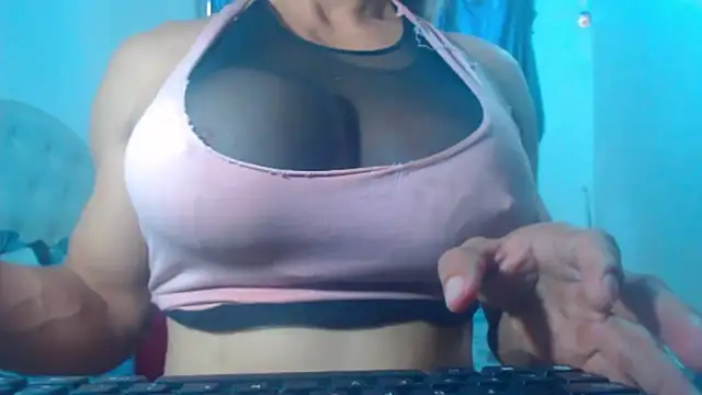 DanielaMuscleTS online show from March 3, 6:36 pm