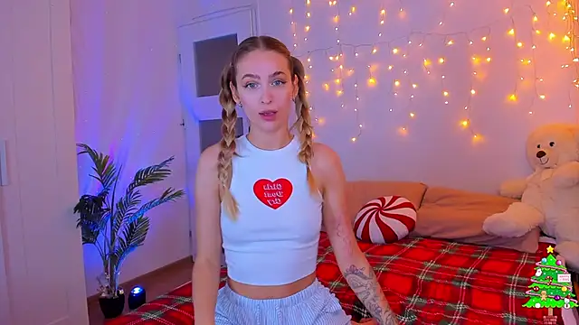 Kamila icee online show from December 26, 9:37 pm