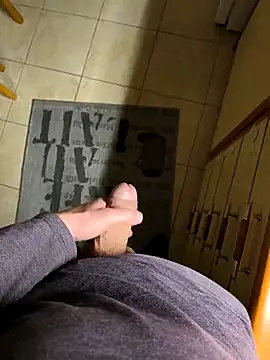 Snapshot of onbifeet chatting on February 16, 8:00 pm onbifeet online show from February 16, 8:00 pm