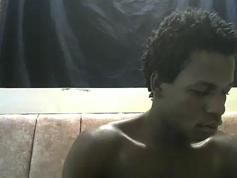 Bigras0011 online show from June 19, 2:49 am
