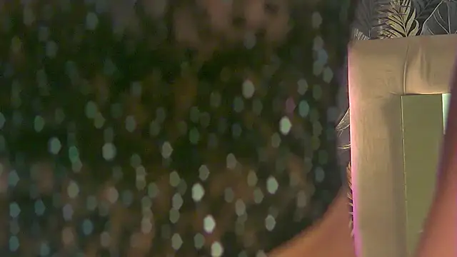 reyabaines online show from February 6, 11:19 pm