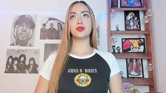 Snapshot of Meowlody chatting on October 24, 7:10 pm Meowlody online show from October 24, 7:10 pm