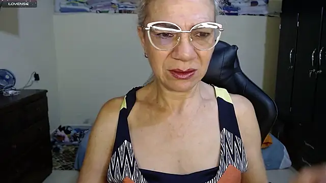 Giorgia xue53 online show from February 12, 11:20 pm