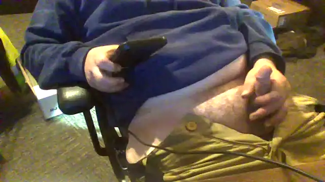 daddysmalldick502 online show from April 13, 2:00 pm