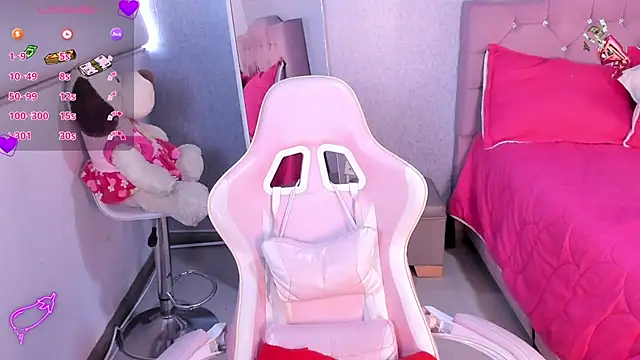 Snapshot of Kenia_tompson01 chatting on January 24, 8:54 pm Kenia tompson01 online show from January 24, 8:54 pm