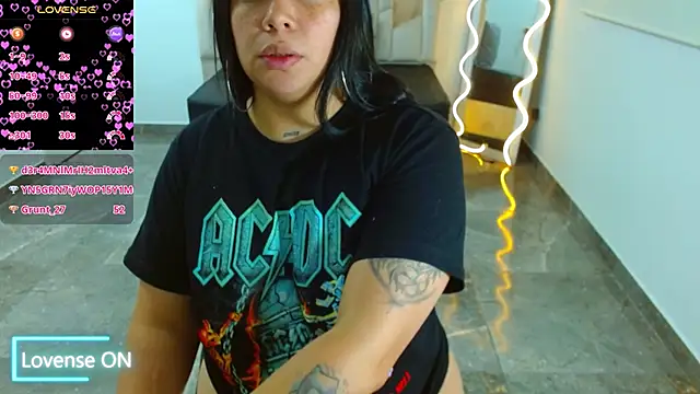 martinna tay online show from February 9, 6:01 am