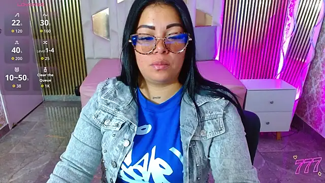 martinna tay online show from July 8, 3:22 am