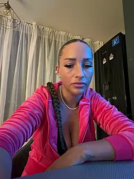 LovingBlondie online show from February 15, 4:09 am