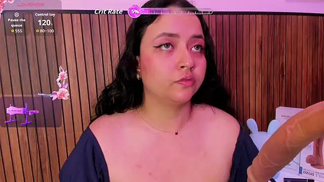 Snapshot of cassie_ibarra chatting on July 2, 5:30 pm cassie ibarra online show from July 2, 5:30 pm