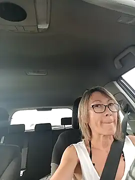 Timide girl2 online show from December 16, 1:00 pm