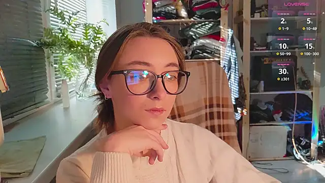 monlight  dana online show from March 7, 12:45 pm