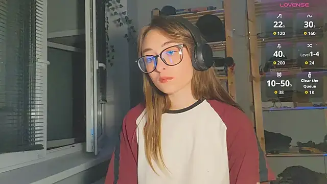 monlight  dana online show from September 22, 9:28 pm