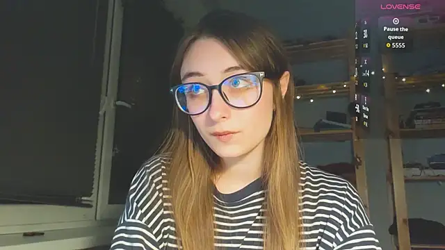 Snapshot of monlight__dana chatting on November 11, 5:57 pm monlight dana online show from November 11, 5:57 pm