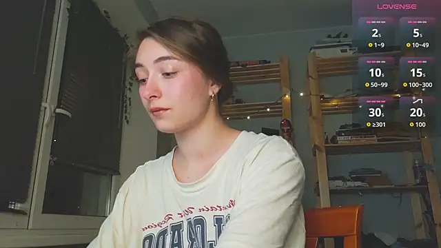 Snapshot of monlight__dana chatting on November 23, 3:45 pm monlight dana online show from November 23, 3:45 pm