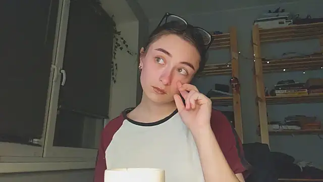 Snapshot of monlight__dana chatting on November 29, 7:50 pm monlight dana online show from November 29, 7:50 pm