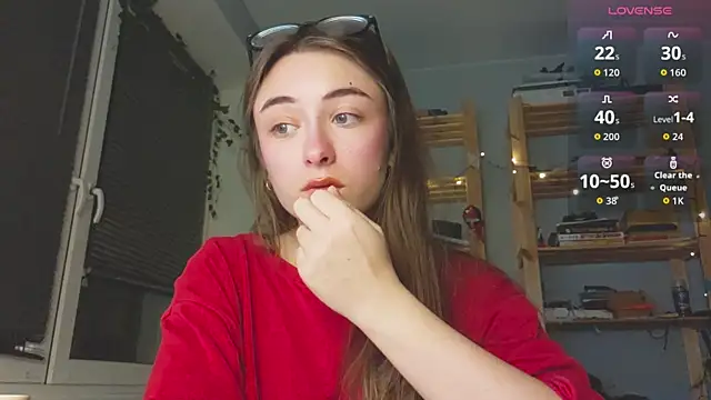 Snapshot of monlight__dana chatting on December 3, 11:58 pm monlight dana online show from December 3, 11:58 pm