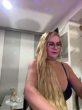 LARIANA RIVERA23 online show from February 11, 8:41 am