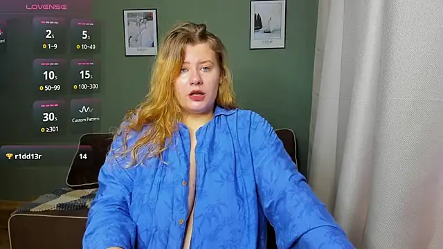 Snapshot of MariaStuart chatting on August 7, 1:51 am MariaStuart online show from August 7, 1:51 am