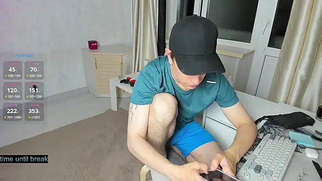 tailer  online show from July 17, 7:41 pm