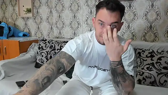 Jonmusclemaster online show from February 3, 8:24 pm