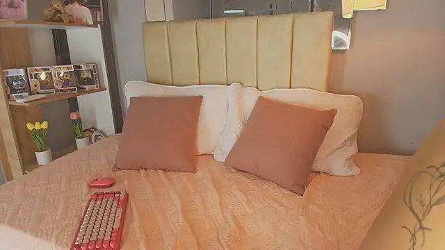 Angelbae- online show from January 17, 11:52 pm