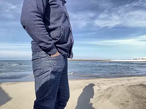 ge3noxxx online show from February 25, 5:52 am