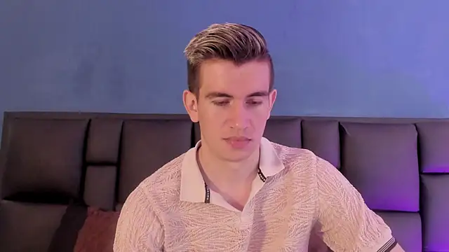 MikaelSlow online show from February 8, 4:49 am