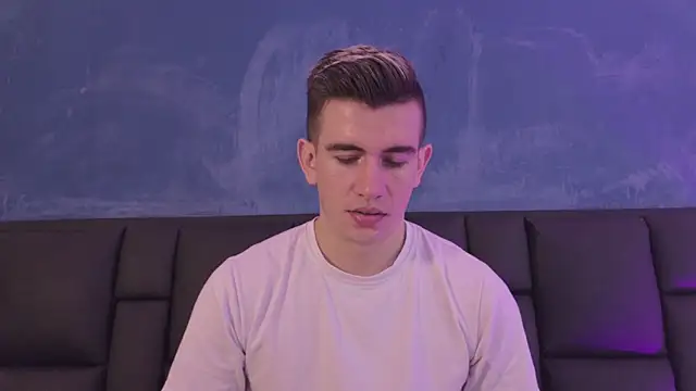 MikaelSlow online show from April 1, 4:13 am