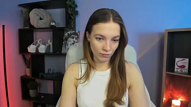 kenzie x online show from February 1, 7:15 am