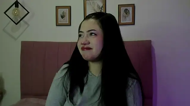 Snapshot of GENNESIS_LOVE chatting on November 5, 3:28 am GENNESIS LOVE online show from November 5, 3:28 am