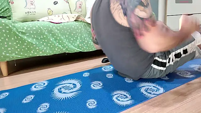 Snapshot of JayXCee_Official chatting on March 18, 10:14 am JayXCee Official online show from March 18, 10:14 am