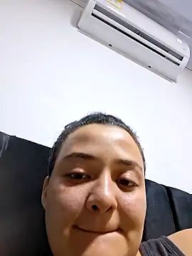 Snapshot of Liancy chatting on October 29, 11:50 pm Liancy online show from October 29, 11:50 pm