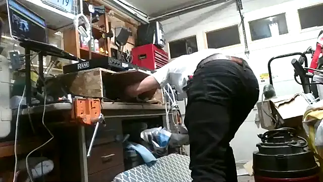 Snapshot of tongueispowerr6d9 chatting on December 10, 11:40 pm tongueispowerr6d9 online show from December 10, 11:40 pm