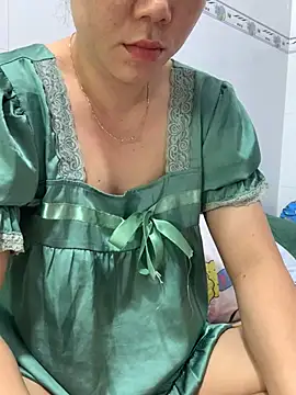 Snapshot of Baby-bigtits chatting on March 12, 12:20 am Baby-bigtits online show from March 12, 12:20 am