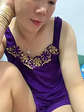 Snapshot of Baby-bigtits chatting on September 15, 12:16 pm Baby-bigtits online show from September 15, 12:16 pm