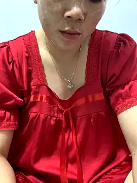 Snapshot of Baby-bigtits chatting on November 22, 12:26 pm Baby-bigtits online show from November 22, 12:26 pm