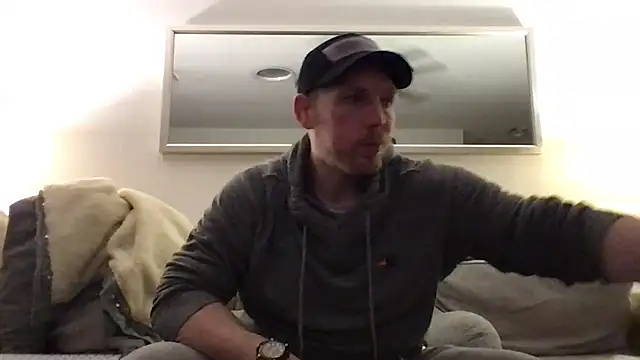 Rock Pierce online show from February 22, 5:34 am