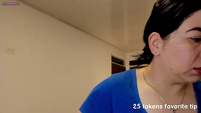 Im coco online show from February 8, 10:39 am