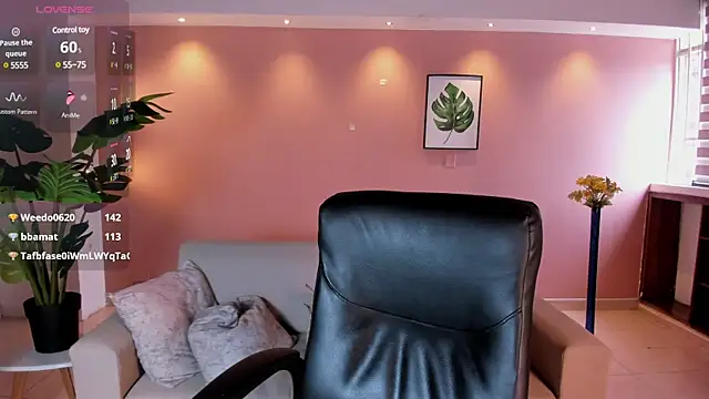 IsabellaaJoness online show from February 11, 6:01 pm